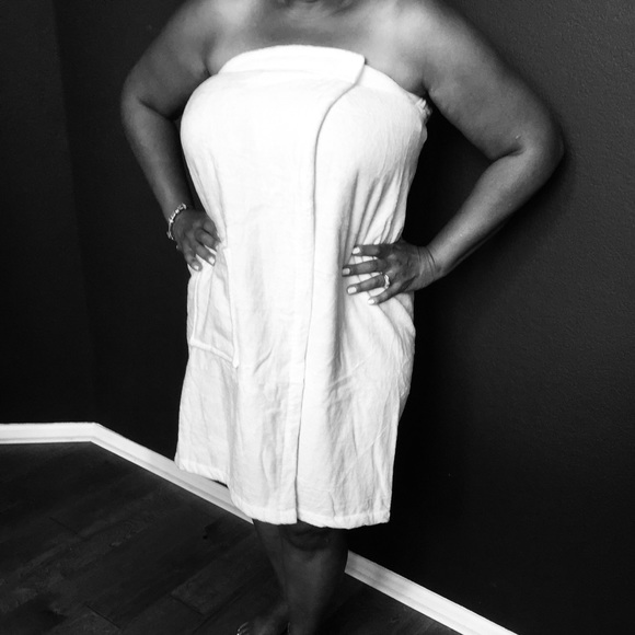 NEW! White Women's Velour Terry Bath Wrap Towel L